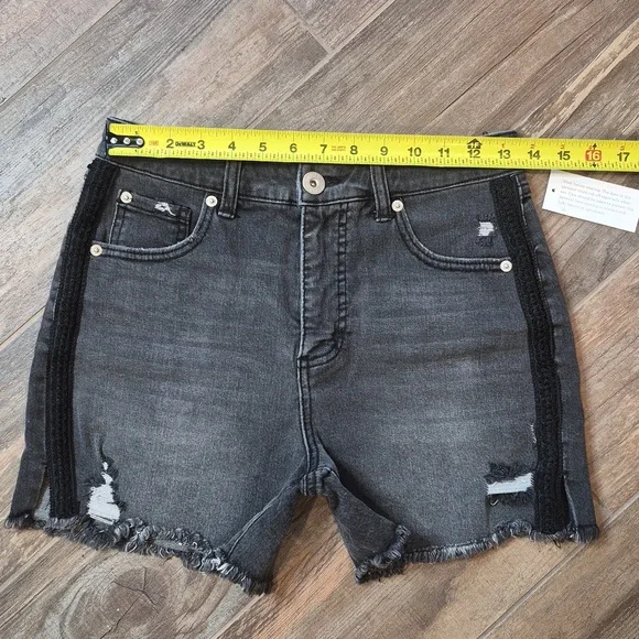 INC Denim Black Distressed High Rise Embroidery Detail Denim Jean Shorts, Size 2 - Picture 9 of 16